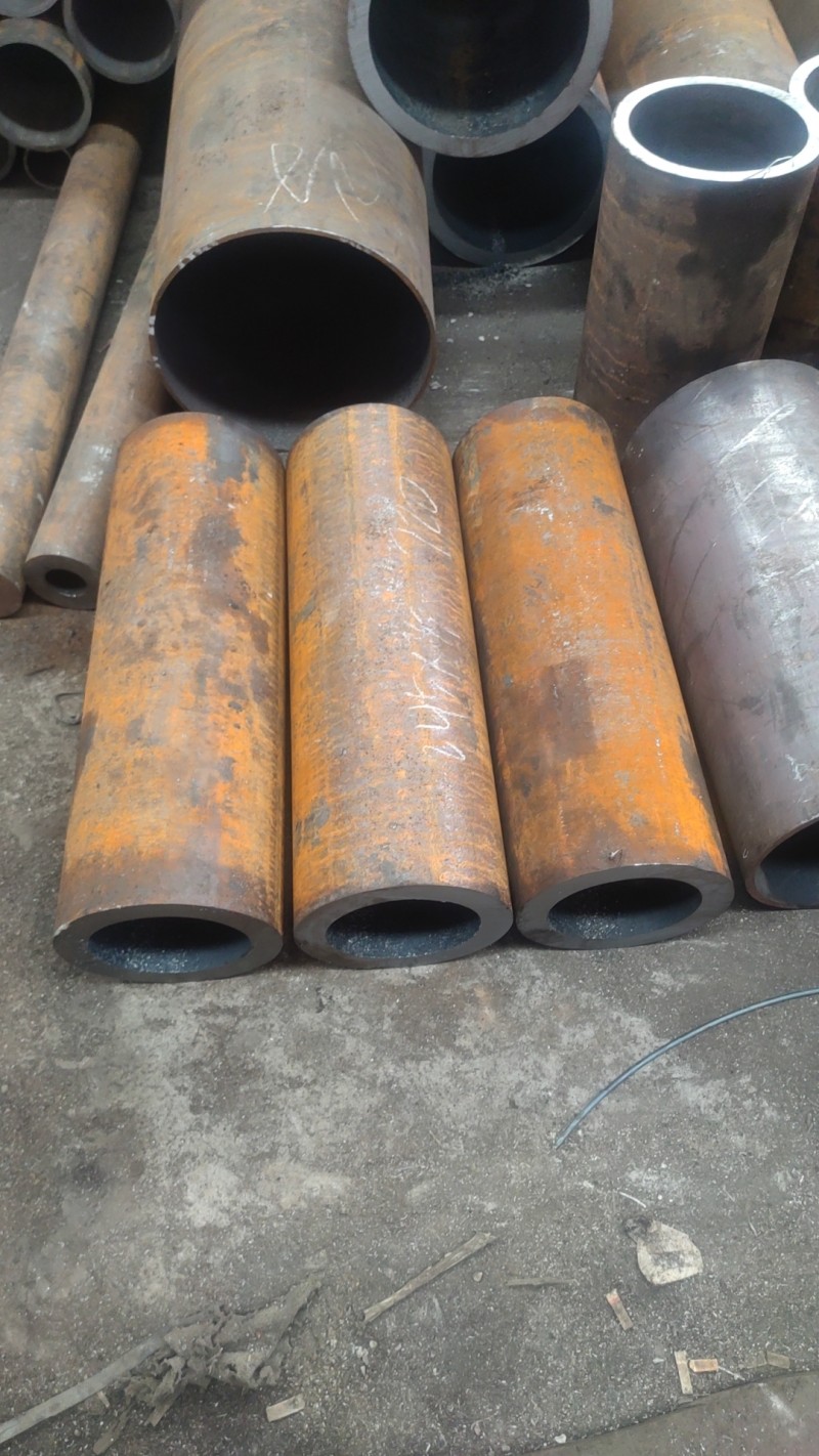 召陵召陵召陵20CrMo无缝钢管切割
